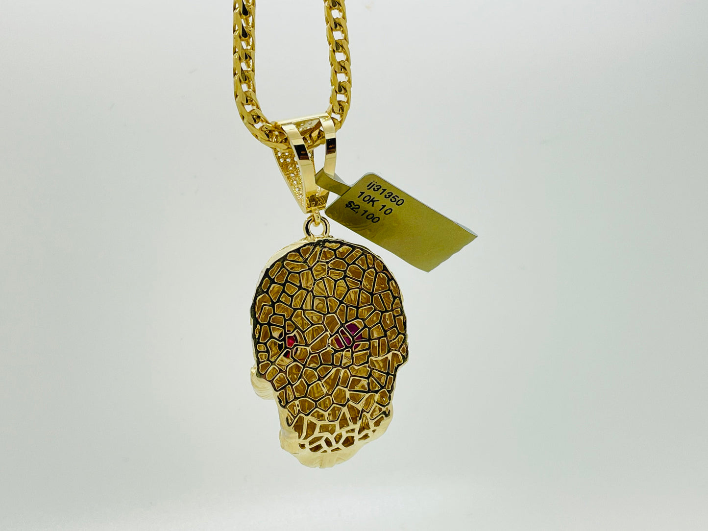 10kt gold Skull charm