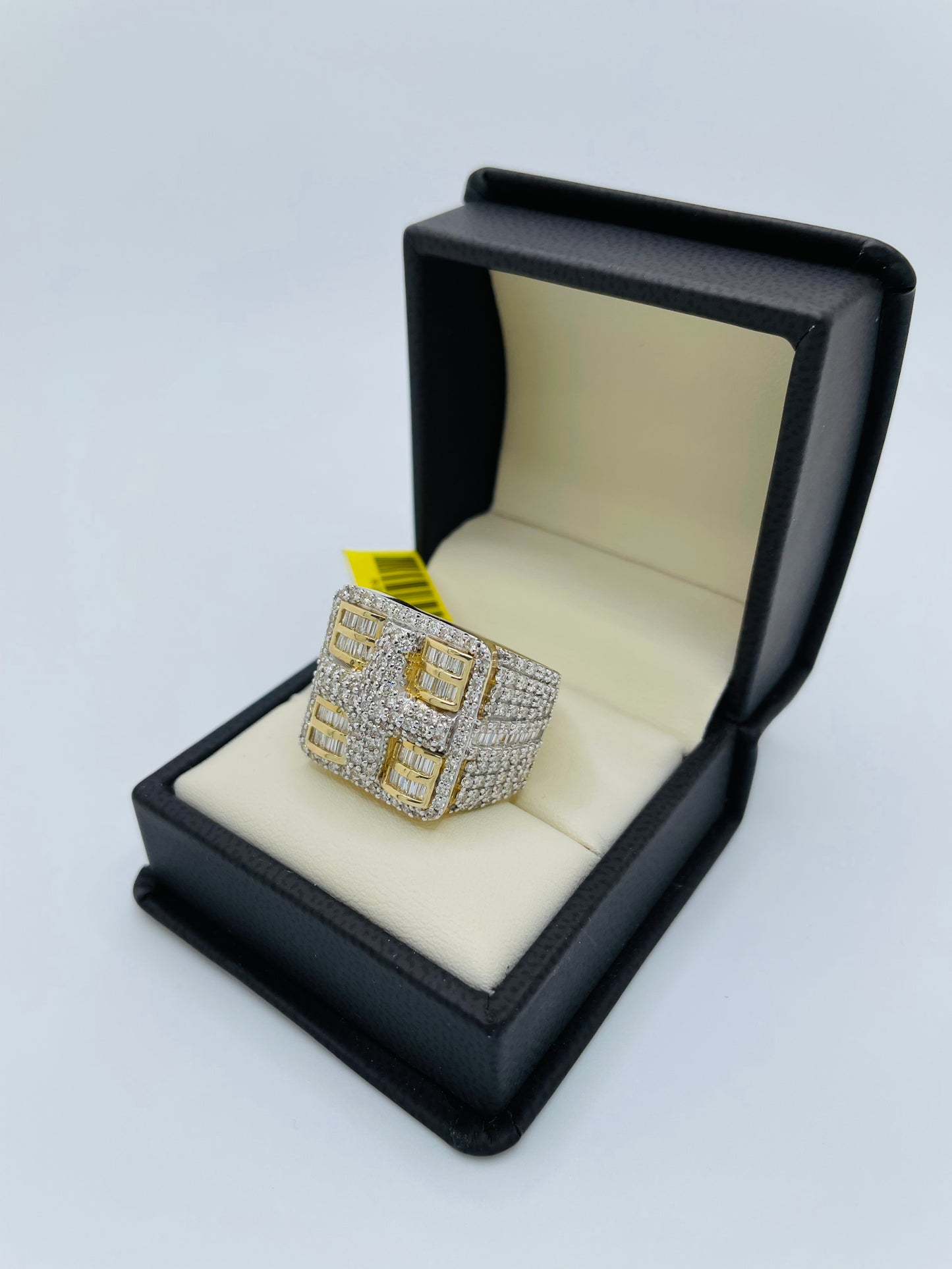 10K Gold 3.5cwt Diamond Ring
