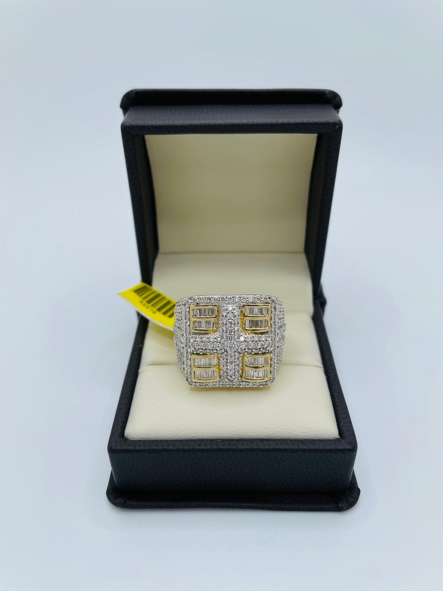 10K Gold 3.5cwt Diamond Ring