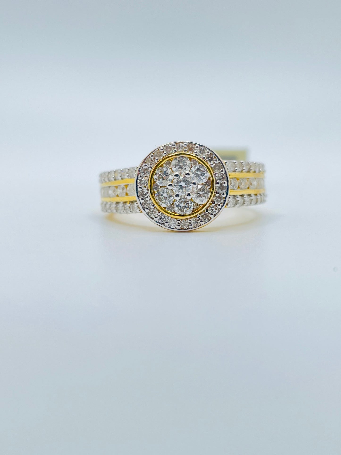 10Kt Gold 2.0ct Diamond Ring