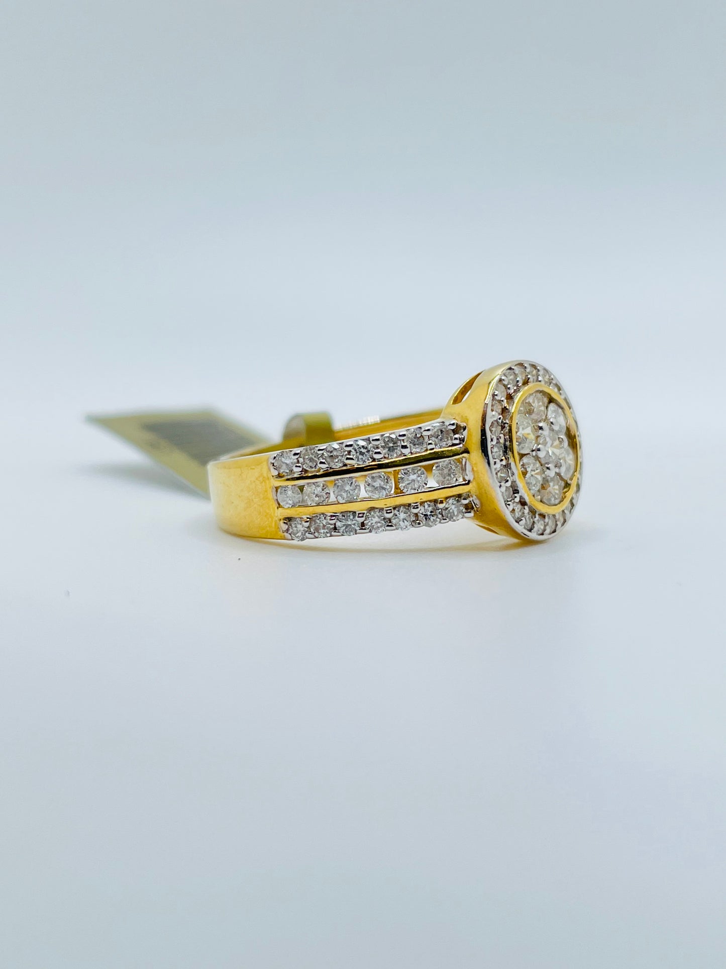 10Kt Gold 2.0ct Diamond Ring