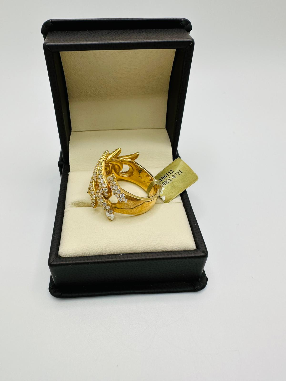 10kt Gold 2ctw Diamond Ring