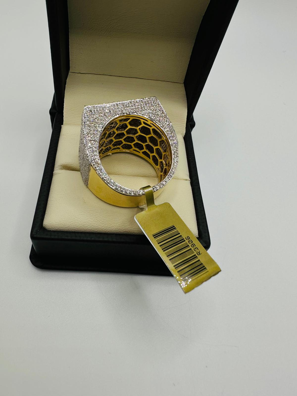 10kt Gold 6cwt Diamonds